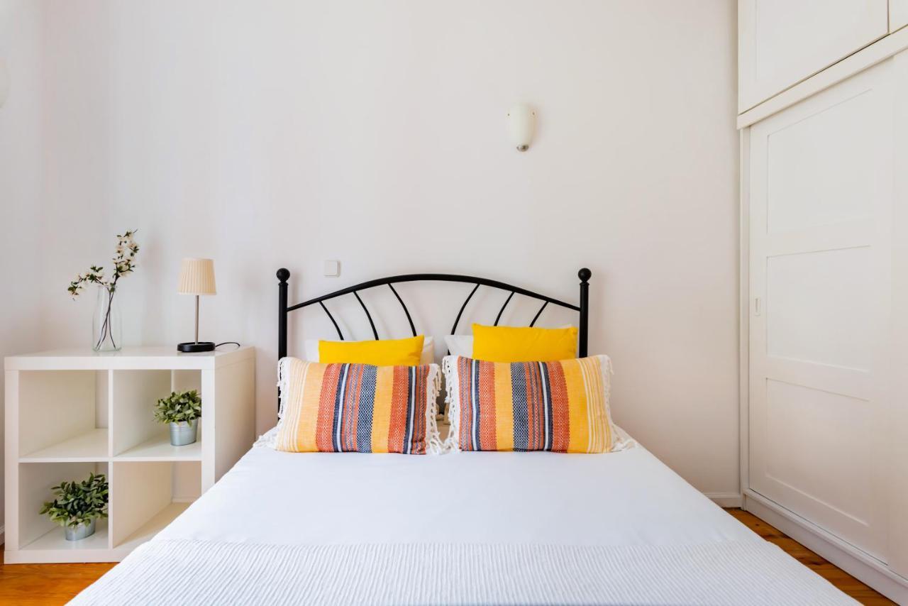 Apartament 2Br At Chiado Historical Heart Of Lizbona Zewnętrze zdjęcie